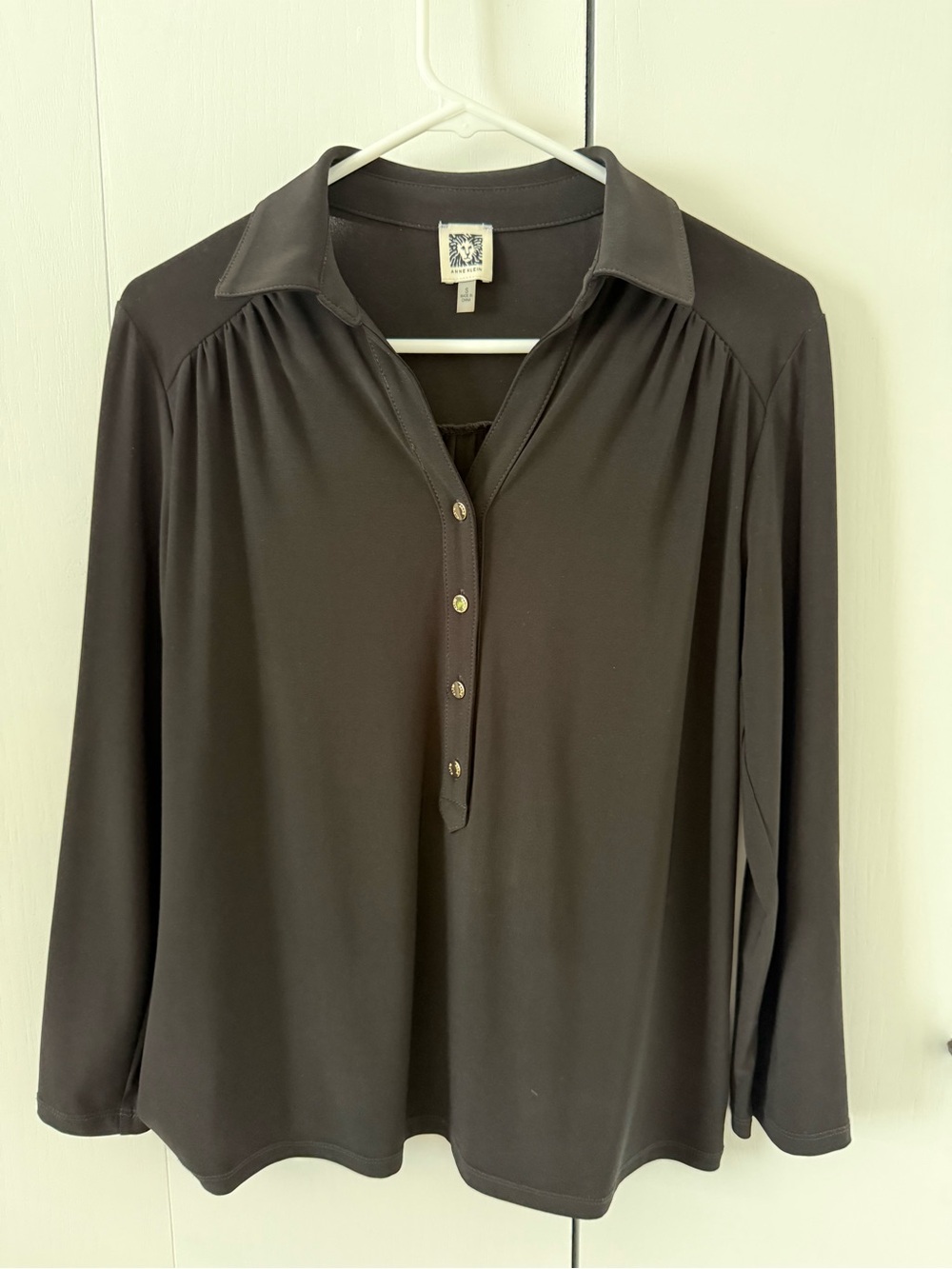 Anne Klein Black Button-Front Long Sleeve Blouse